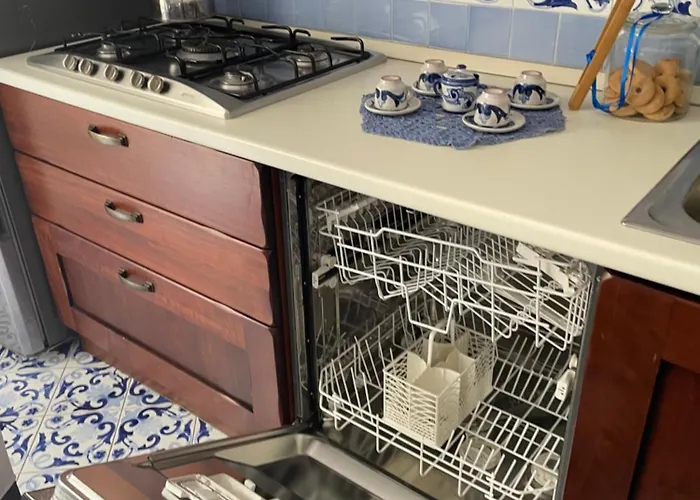 Isabel Nocleg ze śniadaniem 4*